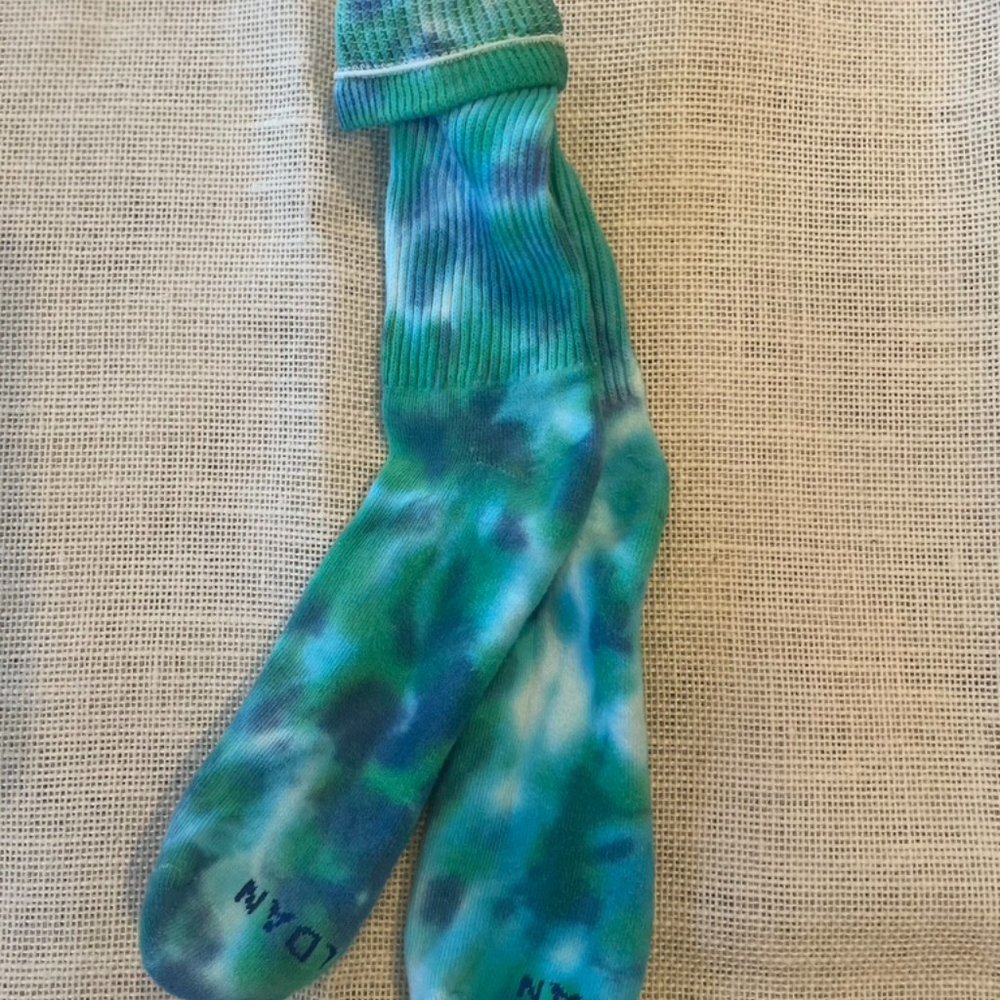 Tie dye socks: Blue & Green